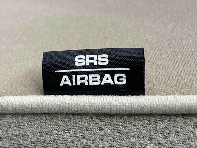 ムーヴキャンバス Ｘメイクアップリミテッド　ＳＡＩＩＩ　ハロゲンライト　ＬＥＤフォグランプ　オートライト　プッシュボタンスタート　セキュリティアラーム　パノラマモニター対応カメラ　両側パワースライドドア　７インチナビ　パノラマモニター　ドライブレコーダ（34枚目）