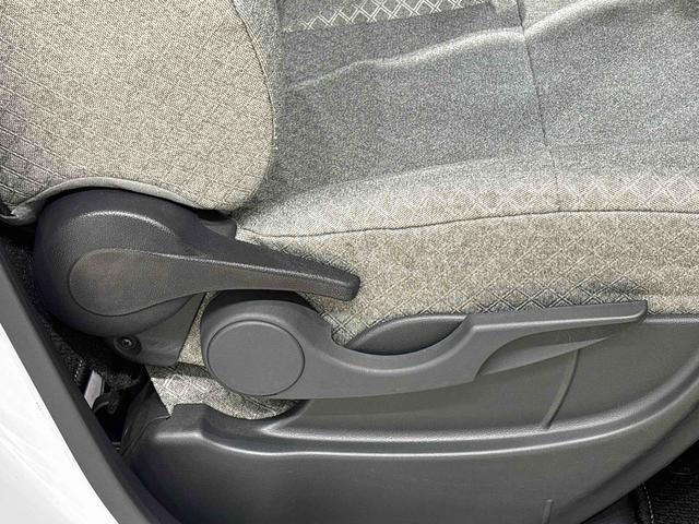 タント Ｘセレクション　純正ナビ　運転席・助手席シートヒーター　純正ナビ装着用アップグレードパック　両側スライド片側電動スライドドア　ドライブレコーダー　ＥＴＣ車載器　運転席ロングスライドシート　格納式リヤドアサンシェード　キーフリーシステム　オートライト（30枚目）