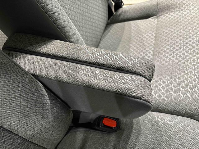 タント Ｘセレクション　純正ナビ　運転席・助手席シートヒーター　純正ナビ装着用アップグレードパック　両側スライド片側電動スライドドア　ドライブレコーダー　ＥＴＣ車載器　運転席ロングスライドシート　格納式リヤドアサンシェード　キーフリーシステム　オートライト（32枚目）