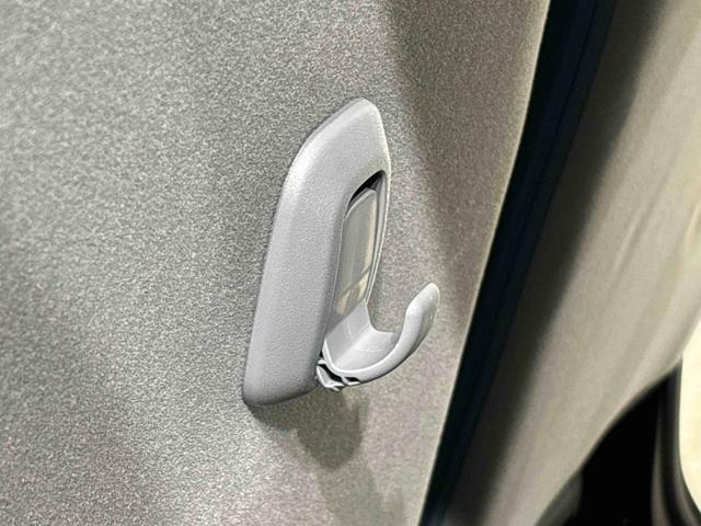 ムーヴキャンバス ストライプスGターボ LEDオートライト・フォグランプ 電動パーキングブレーキ プッシュボタンスタート セキュリティアラーム バックカメラ 両側パワースライドドアウエルカムオープン機能 オート電動格納式ドアミラー(35枚目)