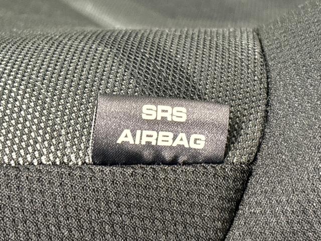 �ԗ���������̏Ռ����ɘa����r�q�r�T�C�h�G�A�o�b�O�i�^�]�ȁ^����ȁj�ɉ����āC�r�q�r�J�[�e���V�[���h�G�A�o�b�N���W������