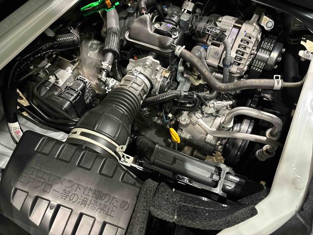 ハイゼットカーゴ ＤＸ　　２ＷＤ　キーレスエントリー　マニュアルエアコン　運転席・助手席パワーウインドウ　オートライト　ハンド式サイドブレーキ　ハロゲンヘッドライト　アイドリングストップ機能　　　テンパータイヤ　コーナーセンサー（32枚目）