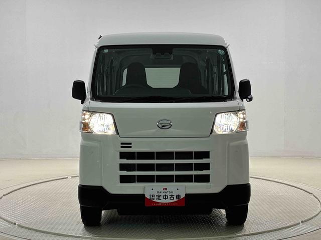 ハイゼットカーゴ ＤＸ　　２ＷＤ　キーレスエントリー　マニュアルエアコン　運転席・助手席パワーウインドウ　オートライト　ハンド式サイドブレーキ　ハロゲンヘッドライト　アイドリングストップ機能　　　テンパータイヤ　コーナーセンサー（35枚目）