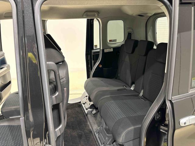 トール カスタムＧ　バックモニター対応　電動パーキングブレーキ　ＬＥＤヘッドランプ・フォグランプ　　１４インチアルミホイール　オートライト　プッシュボタンスタート　クルーズコントロール　　コーナーセンサー　パワースライドドア　キーフリーシステム（37枚目）