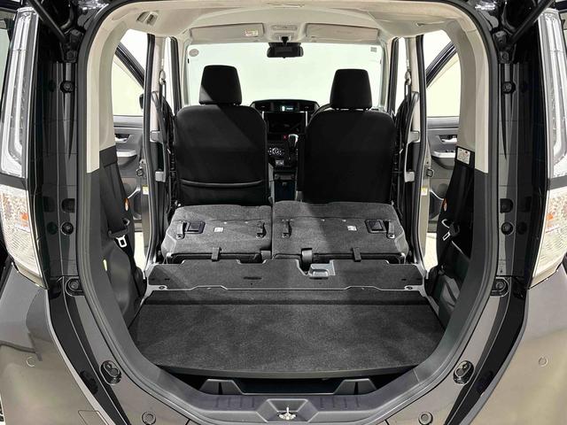 トール カスタムＧ　バックモニター対応　電動パーキングブレーキ　ＬＥＤヘッドランプ・フォグランプ　　１４インチアルミホイール　オートライト　プッシュボタンスタート　クルーズコントロール　　コーナーセンサー　パワースライドドア　キーフリーシステム（39枚目）