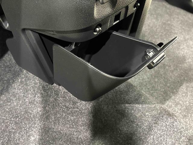 ムーヴキャンバス セオリーG バックカメラ付き 前席シ-トヒーター LEDオートライト・フォグランプ 電動パーキングブレーキ プッシュボタンスタート セキュリティアラーム バックカメラ 両側パワースライドドアウエルカムオープン機能 オート電動格納式ドアミラー(33枚目)