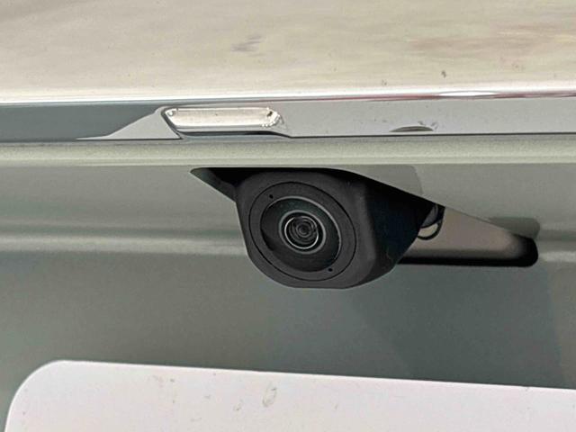 タフト Ｇ　クロムベンチャー　スカイフィールトップ　クロムパック　メッキパック　シルバーアンダーガーニッシュ　インテリアアクセント　ＬＥＤオートライト＆フォグランプ　電動パーキングブレーキ　バックカメラ　アルミホイール（10枚目）