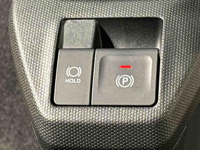 タフト Ｇ　クロムベンチャー　スカイフィールトップ　クロムパック　メッキパック　シルバーアンダーガーニッシュ　インテリアアクセント　ＬＥＤオートライト＆フォグランプ　電動パーキングブレーキ　バックカメラ　アルミホイール（20枚目）