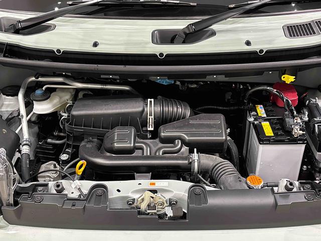 タフト Ｇ　クロムベンチャー　スカイフィールトップ　クロムパック　メッキパック　シルバーアンダーガーニッシュ　インテリアアクセント　ＬＥＤオートライト＆フォグランプ　電動パーキングブレーキ　バックカメラ　アルミホイール（42枚目）