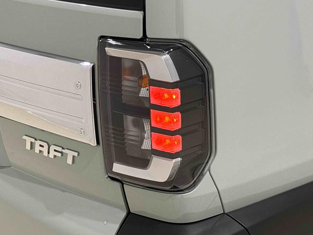 タフト Ｇ　クロムベンチャー　スカイフィールトップ　クロムパック　メッキパック　シルバーアンダーガーニッシュ　インテリアアクセント　ＬＥＤオートライト＆フォグランプ　電動パーキングブレーキ　バックカメラ　アルミホイール（46枚目）