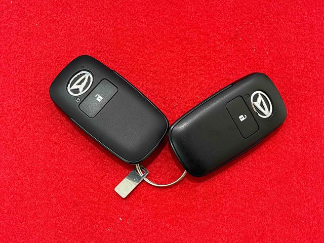 タフト Ｇ　クロムベンチャー　スカイフィールトップ　クロムパック　メッキパック　シルバーアンダーガーニッシュ　インテリアアクセント　ＬＥＤオートライト＆フォグランプ　電動パーキングブレーキ　バックカメラ　アルミホイール（48枚目）