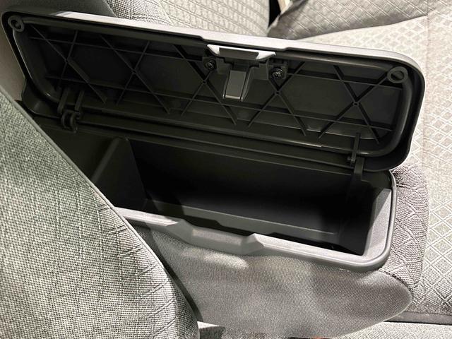 タント X LEDオートライト パワースライドドアウェルカムオープン機能 運転席ロングスライドシ-ト 助手席ロングスライド 助手席イージークローザー セキュリティアラーム キーフリーシステム(30枚目)