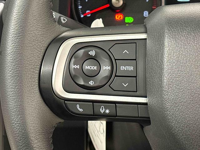 タフト Ｇ　クロムベンチャー　ディスプレイオーディオ　スカイフィールトップ　クロムパック　メッキパック　シルバーアンダーガーニッシュ　インテリアアクセント　ＬＥＤオートライト＆フォグランプ　電動パーキングブレーキ　バックカメラ　アルミホイール（15枚目）