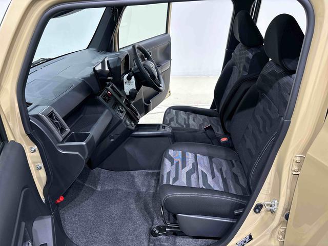 タフト Ｇ　クロムベンチャー　ディスプレイオーディオ　スカイフィールトップ　クロムパック　メッキパック　シルバーアンダーガーニッシュ　インテリアアクセント　ＬＥＤオートライト＆フォグランプ　電動パーキングブレーキ　バックカメラ　アルミホイール（34枚目）