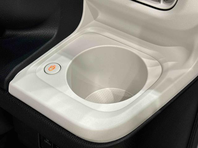 ムーヴキャンバス ストライプスＧターボ　全車速追従機能付ＡＣＣ　純正ナビ装着用アップグレードパック　運転席・助手席シートヒーター　両側電動スライドドア　電動パーキングブレーキ　オートブレーキホールド機能　３６０°スーパーＵＶ＆ＩＲカットガラス　キーフリーシステム（26枚目）