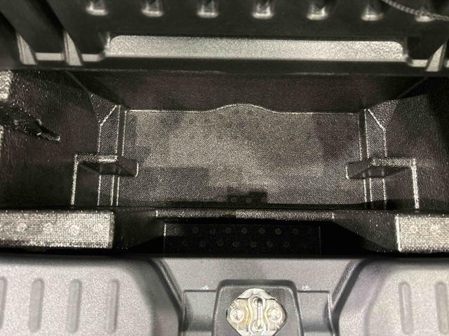 ムーヴキャンバス ストライプスＧターボ　全車速追従機能付ＡＣＣ　純正ナビ装着用アップグレードパック　運転席・助手席シートヒーター　両側電動スライドドア　電動パーキングブレーキ　オートブレーキホールド機能　３６０°スーパーＵＶ＆ＩＲカットガラス　キーフリーシステム（40枚目）