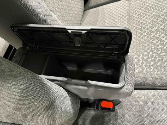 タント X バックモニター対応 電動パーキングブレーキ LEDオートライト パワースライドドアウェルカムオープン機能 電動格納式ドアミラー 助手席ロングスライド 助手席イージークローザー セキュリティアラーム キーフリーシステム(30枚目)