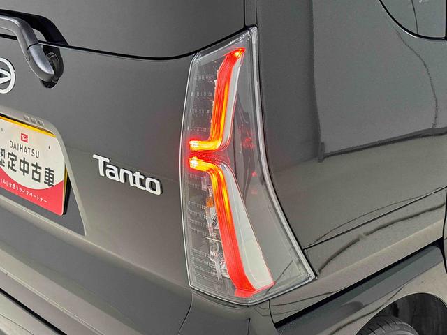 タント カスタムＸ　パノラマモニター対応　前席シートヒーター　両側電動スライドドア　電動パーキングブレーキ　オートブレーキホールド機能　運転席シートリフター　チルトステアリング　格納式リヤドアサンシェード（51枚目）