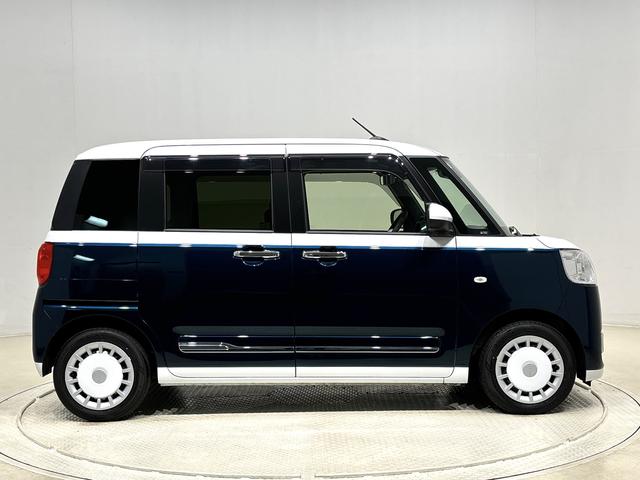 ムーヴキャンバス ストライプスＧターボ　ＬＥＤオートライト・フォグランプ　電動パーキングブレーキ　プッシュボタンスタート　セキュリティアラーム　バックカメラ　両側パワースライドドアウエルカムオープン機能　オート電動格納式ドアミラー（7枚目）