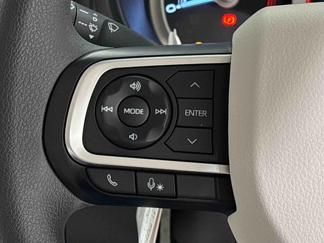 ムーヴキャンバス ストライプスＧターボ　ＬＥＤオートライト・フォグランプ　電動パーキングブレーキ　プッシュボタンスタート　セキュリティアラーム　バックカメラ　両側パワースライドドアウエルカムオープン機能　オート電動格納式ドアミラー（13枚目）