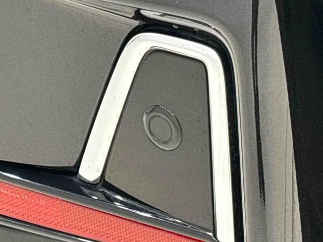 �Ԃ̎l���ɃZ���T�[���{�����p�ɂȂ�₷�����E�O������̏�Q�������m���邱�ƂŁA�c�񒓎Ԃ�Ԍɓ�����T�|�[�g����R�[�i�[�Z���T�[���t���Ă܂�