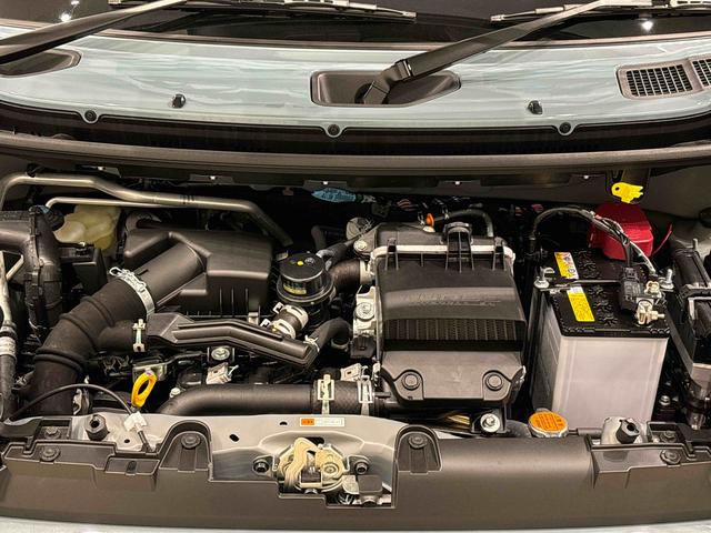 タフト Ｇターボ　ダーククロムベンチャー　バックカメラ付　スカイフィールトップ　クロムパック　メッキパック　シルバーアンダーガーニッシュ　インテリアアクセント　ＬＥＤオートハイビーム＆フォグランプ　電動パーキングブレーキ　バックカメラ　アルミホイール（42枚目）