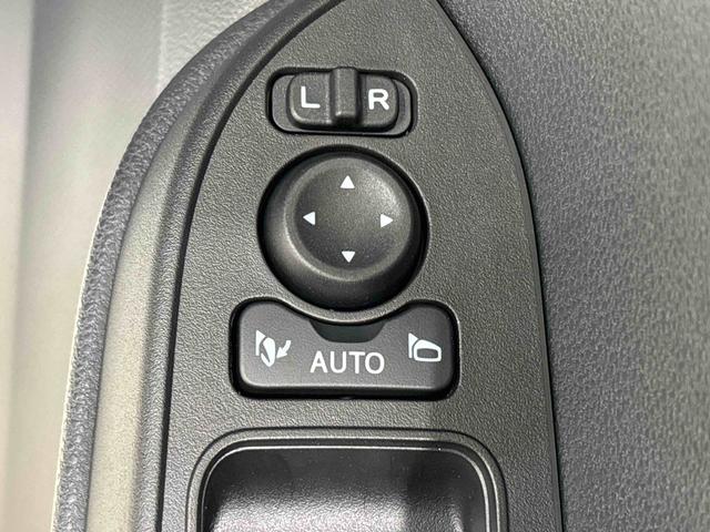 タント カスタムX 未走行車 R7年式 両側パワースライドドア 未走行車/R7年式/メーカー保証(保証継承)/延長保証追加できます/LEDヘッドライト/両側パワースライドドア/プッシュボタンスタート/アルミホイール(24枚目)