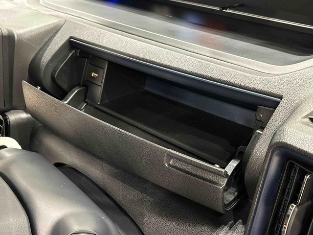 タント カスタムX 未走行車 R7年式 両側パワースライドドア 未走行車/R7年式/メーカー保証(保証継承)/延長保証追加できます/LEDヘッドライト/両側パワースライドドア/プッシュボタンスタート/アルミホイール(26枚目)