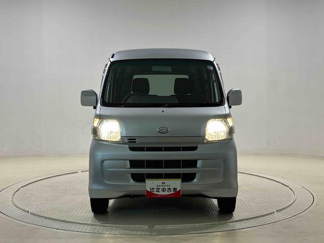 ハイゼットカーゴ クルーズ　５速マニュアル　電動格納式ドアミラー　ＣＤステレオ　両側スライド　マニュアルエアコン　パワステ　パワーウィンドウ　キーレスエントリーシステム　純正ロングバイザー　純正ラバーマット　フロントトップシェードガラス　オーバーヘッドコンソール　ホイールキャップ（38枚目）