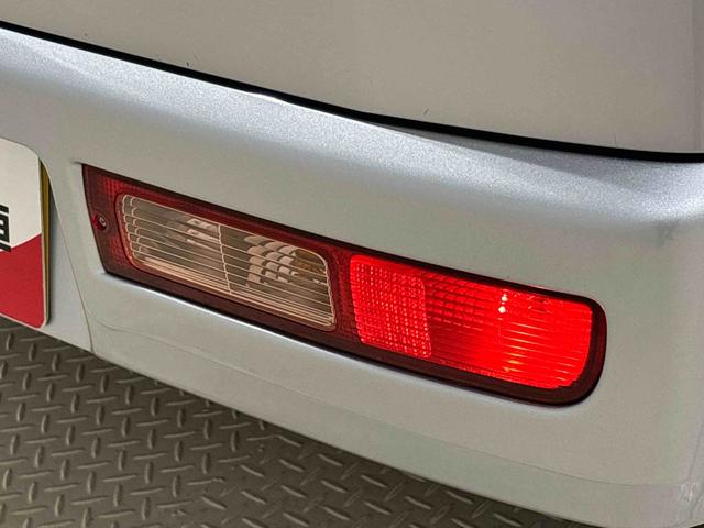 ハイゼットカーゴ クルーズ　５速マニュアル　電動格納式ドアミラー　ＣＤステレオ　両側スライド　マニュアルエアコン　パワステ　パワーウィンドウ　キーレスエントリーシステム　純正ロングバイザー　純正ラバーマット　フロントトップシェードガラス　オーバーヘッドコンソール　ホイールキャップ（40枚目）