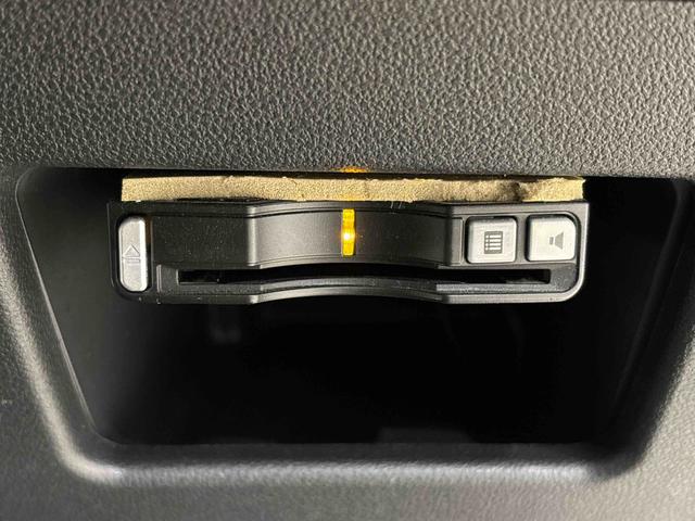 �d�s�b�J�[�h��}�����邱�Ƃō������H�𗘗p����ۂ̎x�������L���b�V�����X�ɂȂ�����A�d�s�b�X�}�[�g�C���^�[�`�F���W�����p�ł�����A�ƂĂ��֗��ȃA�C�e���ł��I�ۏ؂͏C���ۏ؂݂̂ƂȂ�܂��B