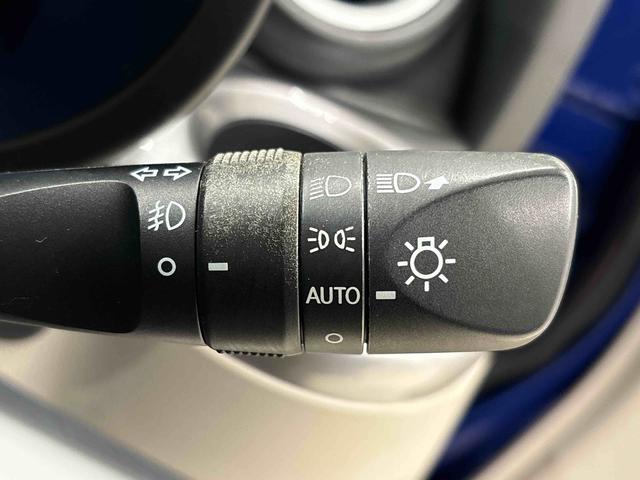 �I�[�g���C�g�@�\�@�ԊO�̖��邳�ɉ����Ď����I�Ƀw�b�h�����v�Ȃǂ�_���E�����B�[��ꎞ��g���l���ȂǂŖ𗧂��܂��I�I