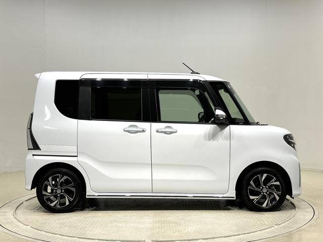 タント カスタムＸ　ナビ　バックモニター　ＬＥＤオートライト　パワースライドドアウェルカムオープン機能　オート電動格納式ドアミラー　助手席ロングスライド　助手席イージークローザー　アルミホイール　キーフリーシステム（12枚目）
