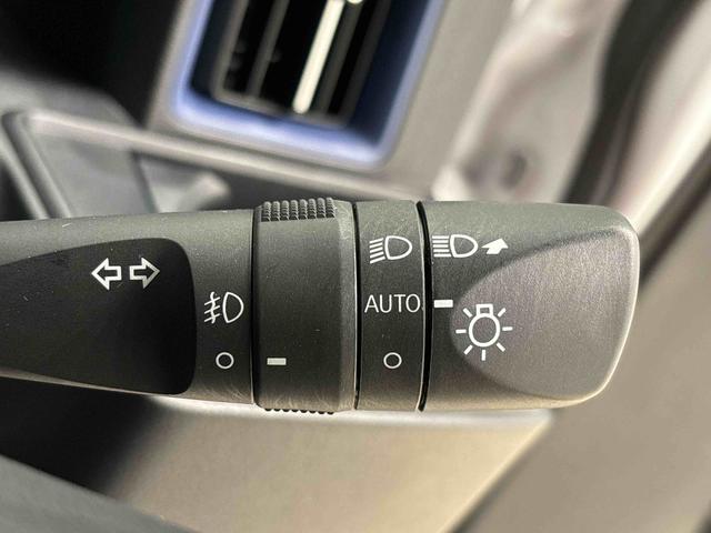 タント カスタムＸ　ナビ　バックモニター　ＬＥＤオートライト　パワースライドドアウェルカムオープン機能　オート電動格納式ドアミラー　助手席ロングスライド　助手席イージークローザー　アルミホイール　キーフリーシステム（27枚目）