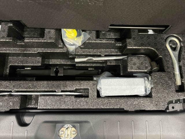 タント カスタムＸ　ナビ　バックモニター　ＬＥＤオートライト　パワースライドドアウェルカムオープン機能　オート電動格納式ドアミラー　助手席ロングスライド　助手席イージークローザー　アルミホイール　キーフリーシステム（43枚目）