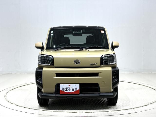 タフト G 9インチスマホ連携ディスプレイオーディオ ETC車載器 スカイフィールトップ クロムパック メッキパック シルバーアンダーガーニッシュ インテリアアクセント LEDオートライト&フォグランプ 電動パーキングブレーキ バックカメラ アルミホイール(10枚目)