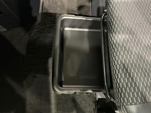 �C�Ȃǂ����[�ł���֗��ȏ���ȃV�[�g�A���_�[�g���C���t���Ă܂�