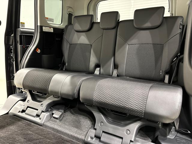 ���E���������V�[�g���ł����i�X���C�h�ʂQ�S�O�����j�ɉ�����ΊJ�����̂���t���A�ŁA�L�X�Ƃ�����ȑ������