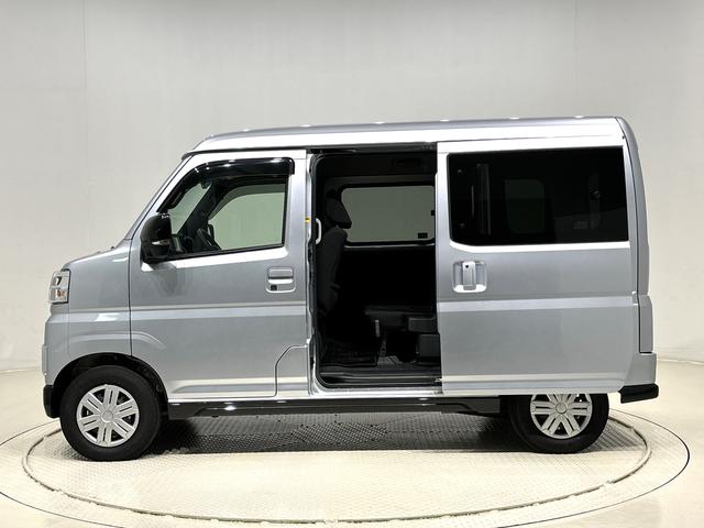 アトレー ＲＳ　ナビゲーション　ドライブレコーダー　電動格納式ドアミラー　両側パワースライドドアウエルカムオープン機能　オートエアコン　ＬＥＤヘッドランプ　ＬＥＤフォグランプ　プッシュボタンスタート　リバース連動リヤワイパー　リヤスモークガラス（11枚目）