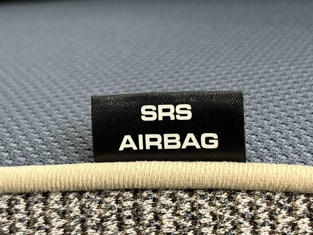 ムーヴキャンバス ストライプスＧ　両側電動スライドドア　キーフリーシステム　純正ナビ装着用アップグレードパック　運転席・助手席シートヒーター　電動パーキングブレーキ　オートブレーキホールド機能　フルＬＥＤヘッドランプ　３６０°スーパーＵＶ＆ＩＲカットガラス　オートエアコン（29枚目）