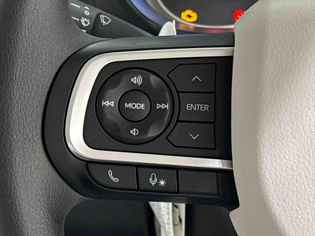 ムーヴキャンバス ストライプスＧ　　ホットカップホルダー　前席シートヒータ　納車前点検整備付き／メーカー保証あり（保証継承）／延長保証追加できます／未走行車／Ｒ７年式／ＬＥＤヘッドライト／両側パワースライドドア／プッシュボタンスタート／（13枚目）