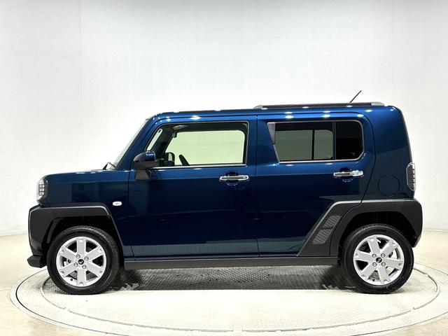 タフト Ｇターボ　クロムベンチャー　運転席・助手席シートヒーター　バックモニター　電動パーキングブレーキ　オートライト　サイドエアバッグ　ＬＥＤヘッドライト・フォグランプ　オートエアコン　純正１５インチアルミホイール　キーフリーシステム（8枚目）