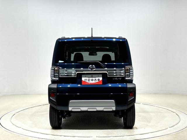 タフト Ｇターボ　クロムベンチャー　運転席・助手席シートヒーター　バックモニター　電動パーキングブレーキ　オートライト　サイドエアバッグ　ＬＥＤヘッドライト・フォグランプ　オートエアコン　純正１５インチアルミホイール　キーフリーシステム（9枚目）