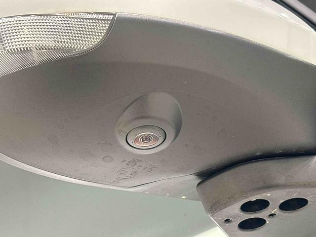 タント カスタムＲＳ　コーナーセンサー　シートバックテーブル　ＬＥＤオートライト　パワースライドドアウェルカムオープン機能　電動パーキングブレーキ　運転席助手席シートヒーター　アルミホイール　キーフリーシステム　　オート電動格納式ドアミラー（11枚目）