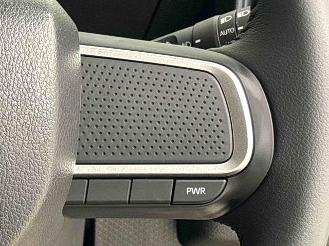 タント カスタムＲＳ　コーナーセンサー　シートバックテーブル　ＬＥＤオートライト　パワースライドドアウェルカムオープン機能　電動パーキングブレーキ　運転席助手席シートヒーター　アルミホイール　キーフリーシステム　　オート電動格納式ドアミラー（16枚目）