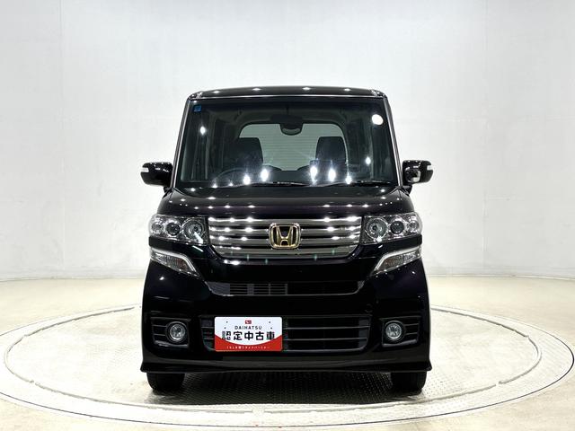 Ｎ－ＢＯＸカスタム Ｇ・Ｌパッケージ　カーナビゲーション　バックモニター　オートエアコン　助手席側後席パワースライドドア　ターンランプ付き電動格納式ドアミラー　オートライト　プッシュボタンスタート　トップシェイドガラス　セキュリティーアラーム　キーフリーシステム（8枚目）