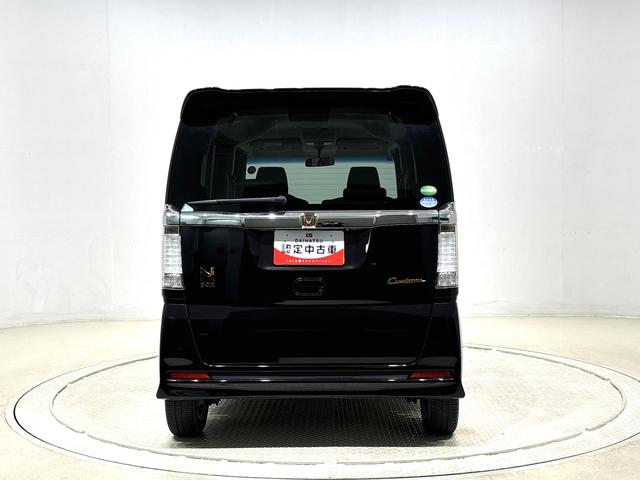 Ｎ－ＢＯＸカスタム Ｇ・Ｌパッケージ　カーナビゲーション　バックモニター　オートエアコン　助手席側後席パワースライドドア　ターンランプ付き電動格納式ドアミラー　オートライト　プッシュボタンスタート　トップシェイドガラス　セキュリティーアラーム　キーフリーシステム（11枚目）