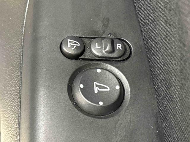 Ｎ－ＢＯＸカスタム Ｇ・Ｌパッケージ　カーナビゲーション　バックモニター　オートエアコン　助手席側後席パワースライドドア　ターンランプ付き電動格納式ドアミラー　オートライト　プッシュボタンスタート　トップシェイドガラス　セキュリティーアラーム　キーフリーシステム（21枚目）