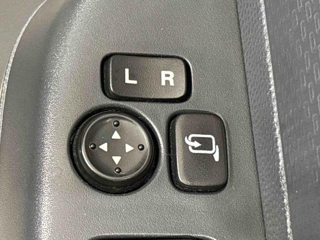 アルトラパン Ｘセレクション　ナビ　ＥＴＣ車載器　運転席側シートヒーター　ハロゲンヘッドライト　運転席シートヒーター　オートエアコン　電動格納ドアミラー　キーフリーシステム　アイドリングストップ（21枚目）