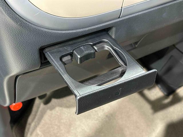 アルトラパン Ｘセレクション　ナビ　ＥＴＣ車載器　運転席側シートヒーター　ハロゲンヘッドライト　運転席シートヒーター　オートエアコン　電動格納ドアミラー　キーフリーシステム　アイドリングストップ（26枚目）